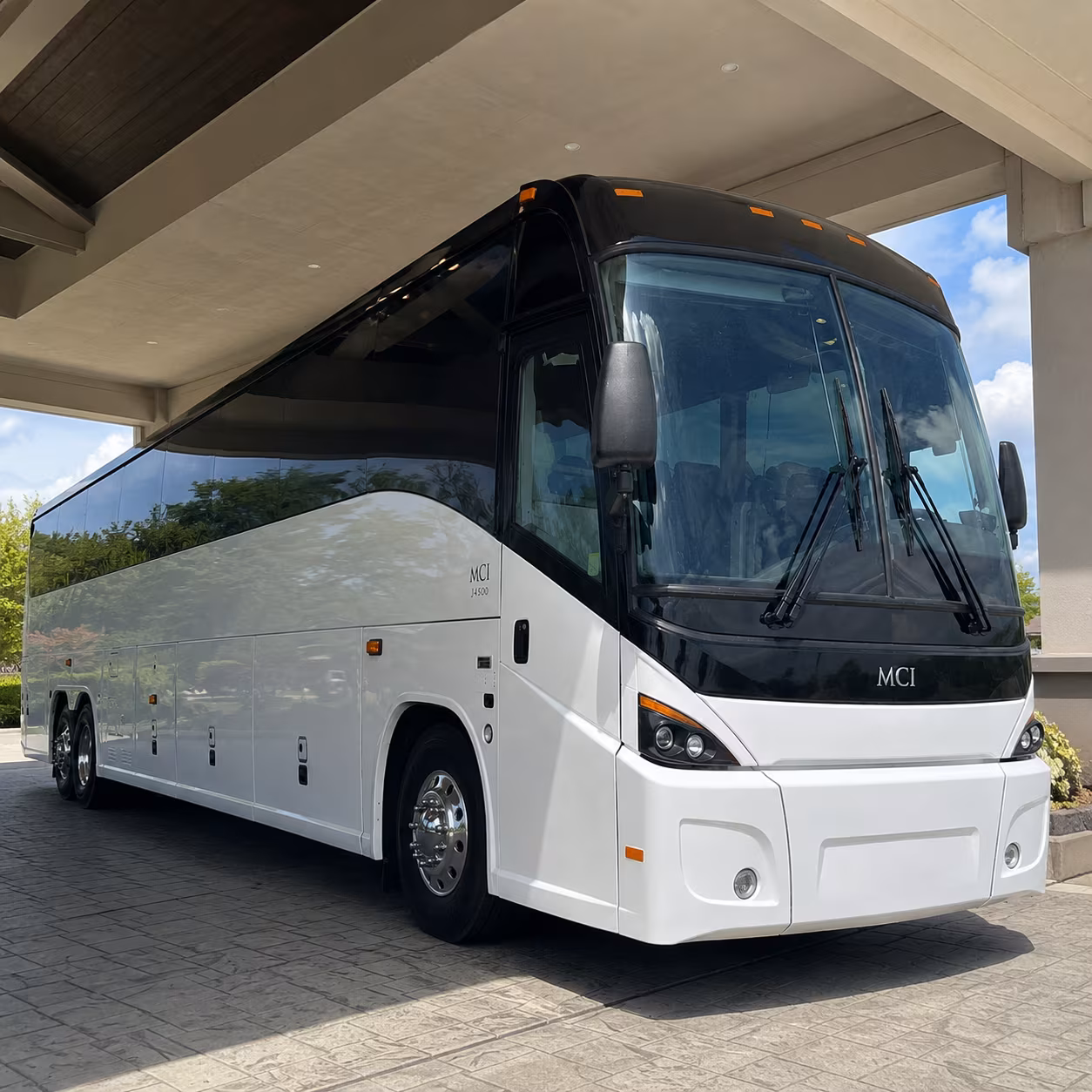 bus rentals for international business travel and trade groups in laredo