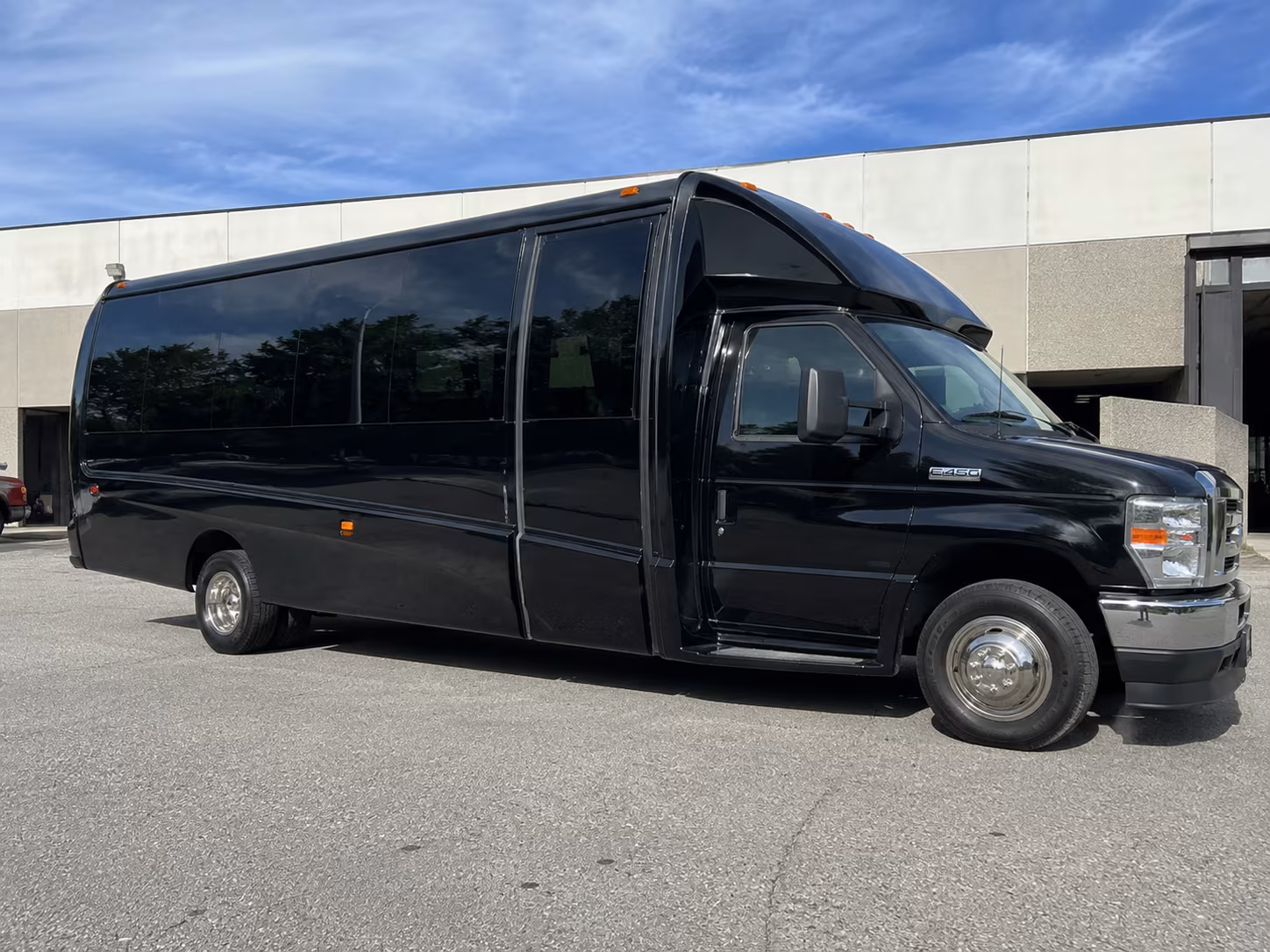 charter buses for laredo civic center events and conferences