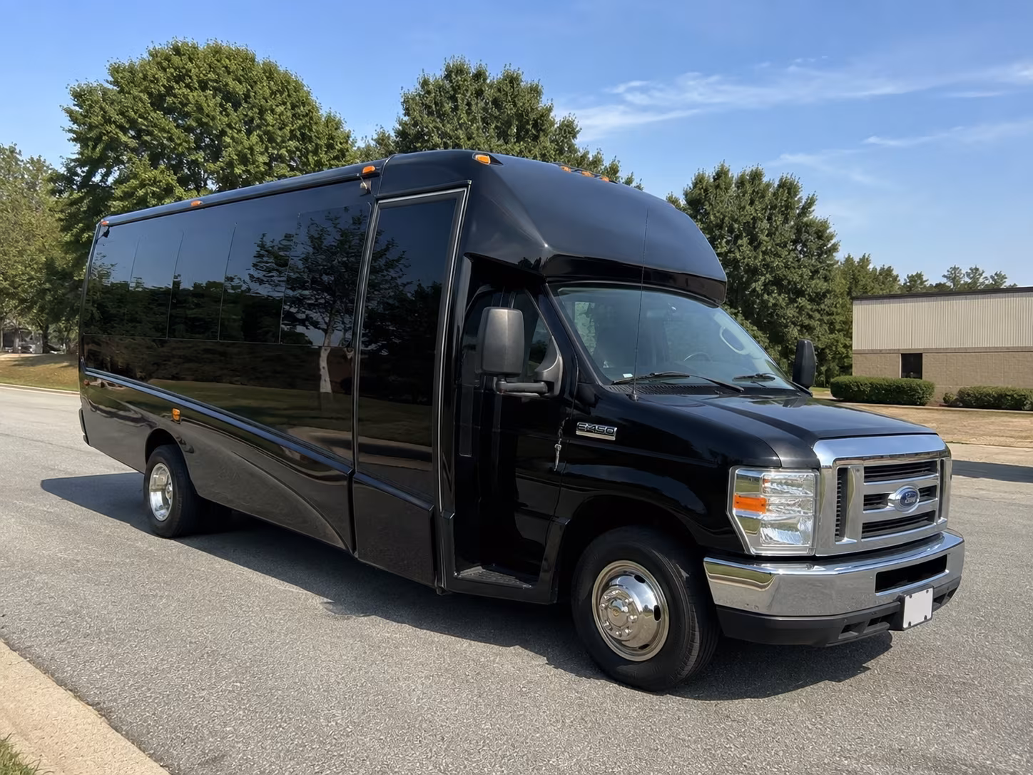 convention and trade show shuttle buses for laredo s business events