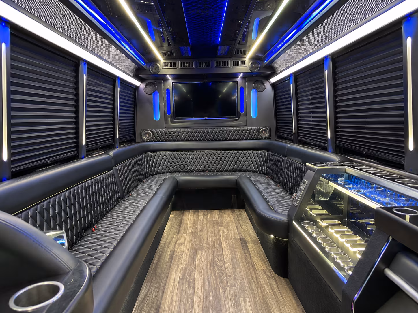 laredo holiday party bus rental