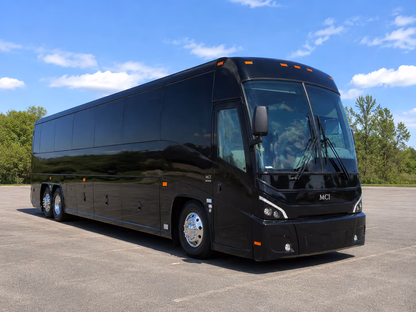 long distance bus rentals for laredo sports teams and school groups